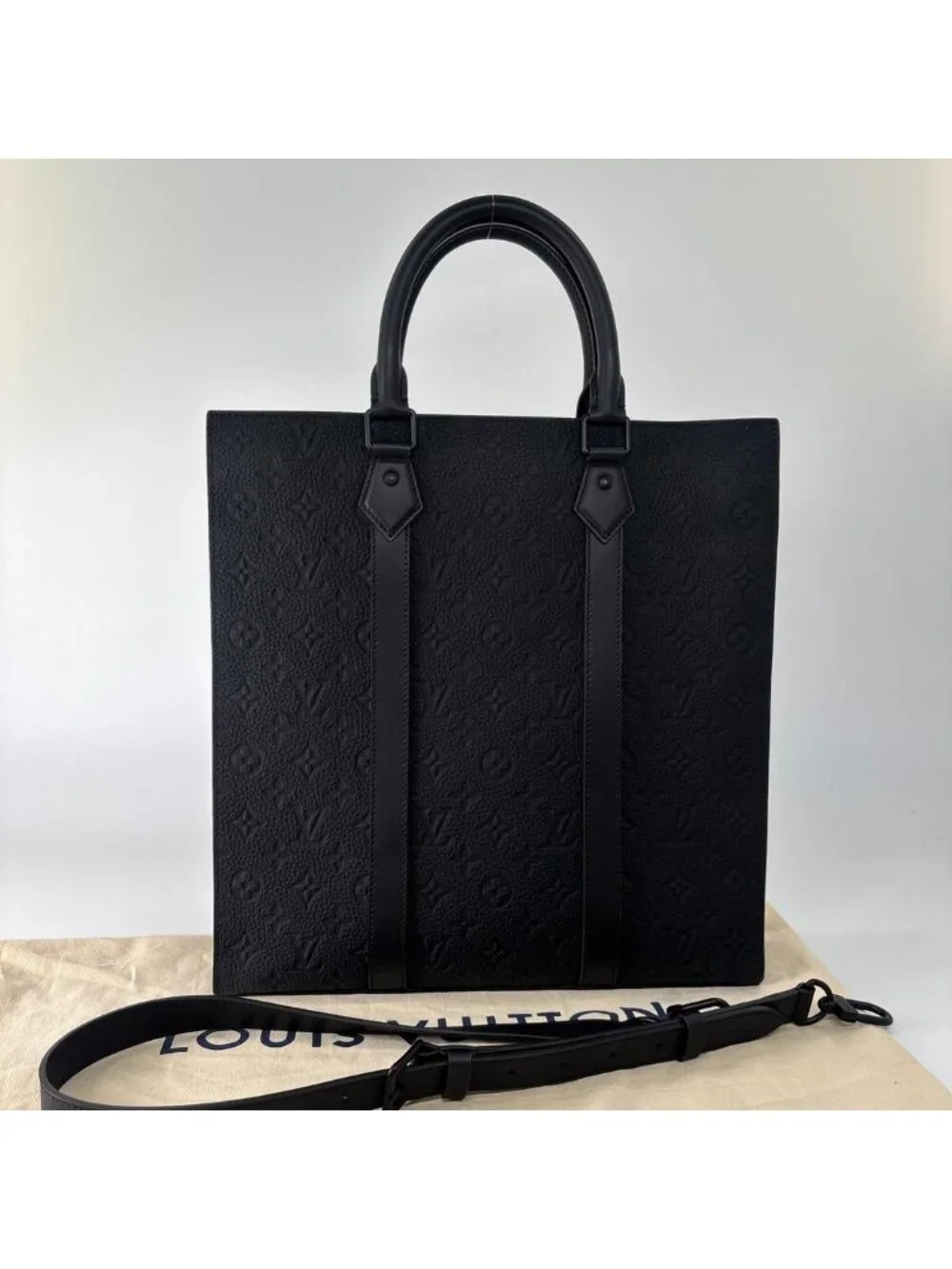 Louis Vuitton Monogram Taurillon Sac Plat Tote Bag